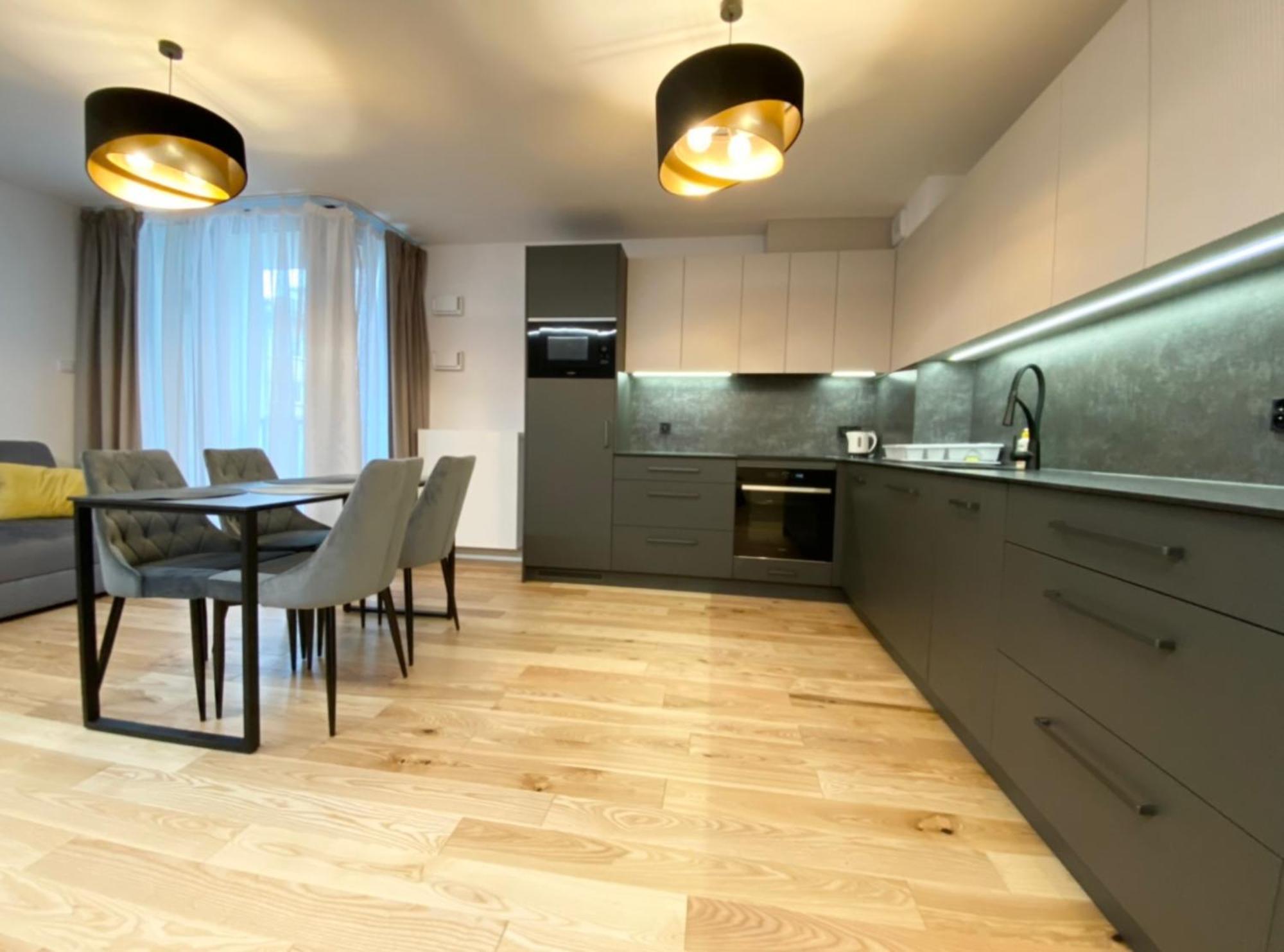 קרקוב Vistula Avenue Apartment Free Parking, Swimming Pool, Sauna & Gym מראה חיצוני תמונה